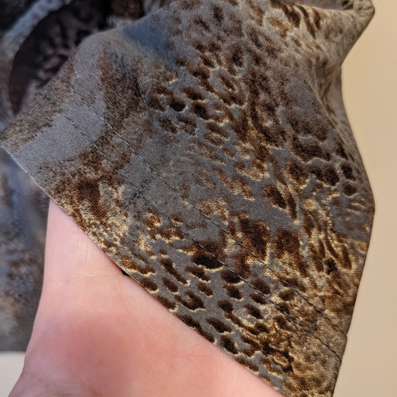 Vintage Animal Print Top - Picture 7 of 9